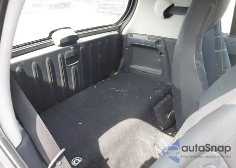 2010 Smart Fortwo Passion/Pure z USA, uszkodzony, nr VIN WMEEJ3BA2AK365443